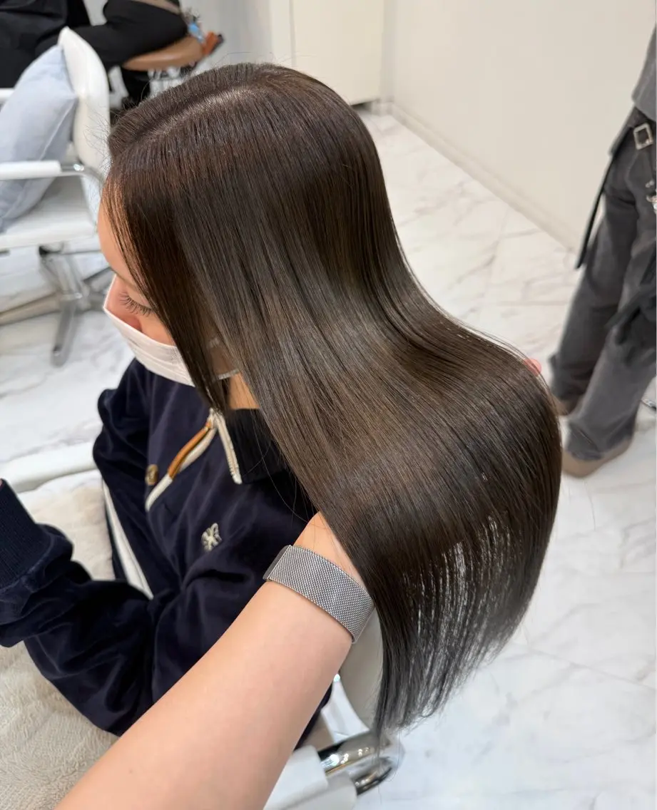 ロング ヘアカラー トリートメント 髪質改善×艶カラー / sayaka🤍のヘアスタイル