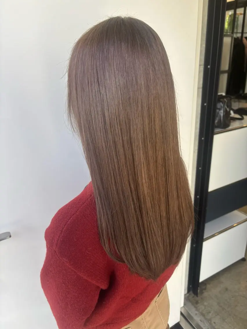 カラー ベージュカラー ブリーチ ブラウンカラー ブラウンベージュ 透明感カラー ヘアカラー 店長/YUTO ベージュの透明感得意のヘアスタイル