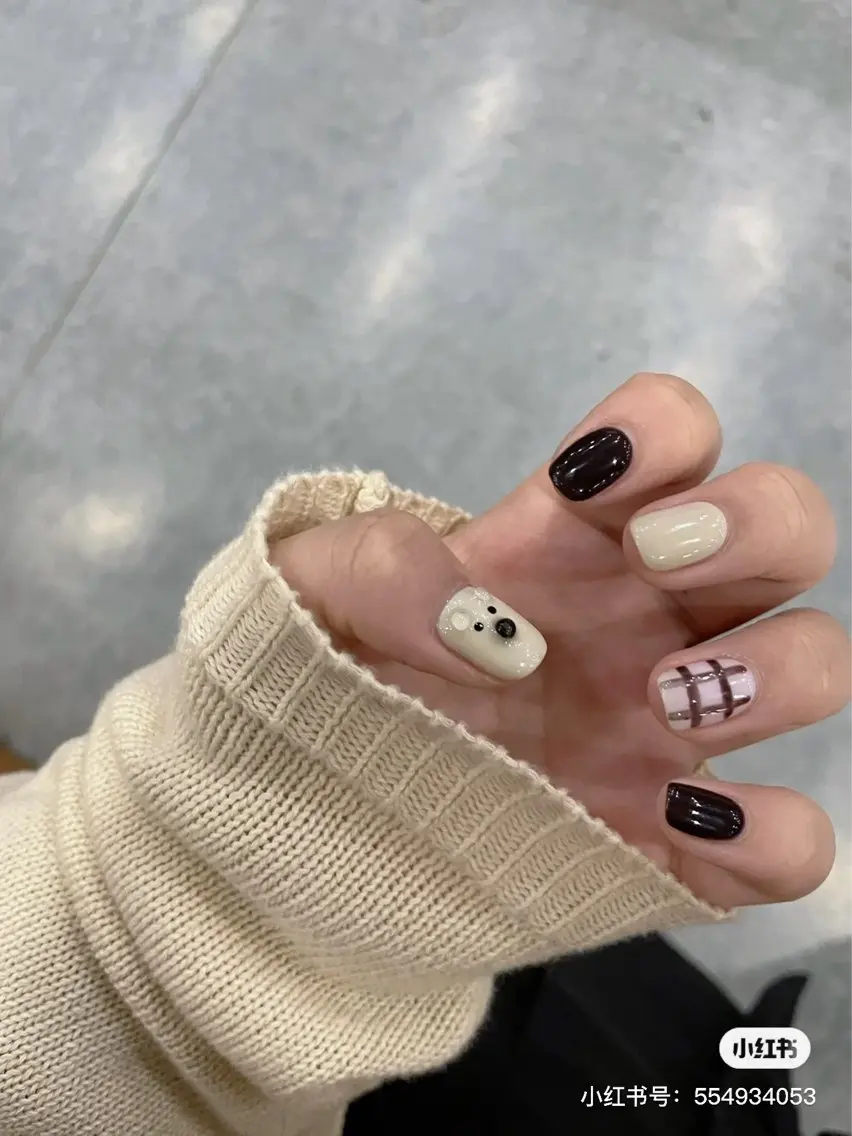 ネイル 大久保YISnail スカルプ専門店のネイルデザイン