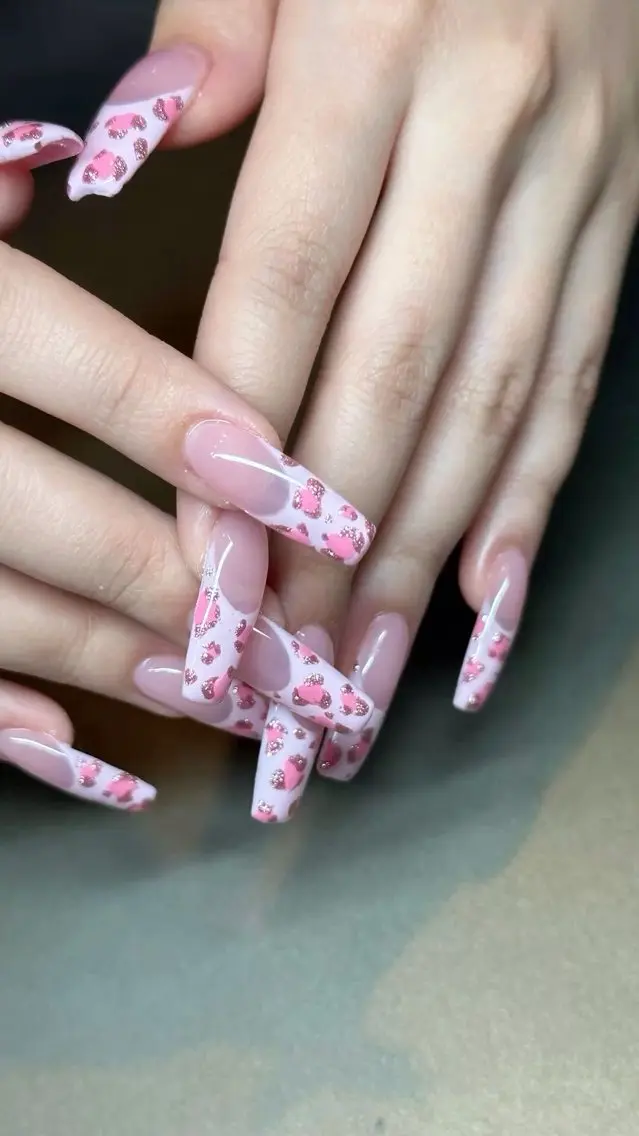 ネイル アートネイル 長さ出し ジェルネイル キラキラネイル 韓国ネイル ハンドネイル Rina Nail.Novaのネイルデザイン