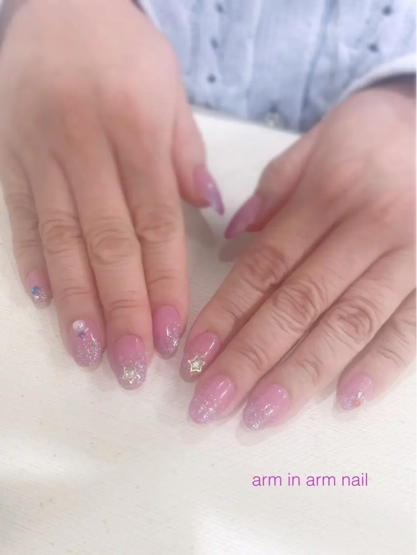 ネイル arm in arm ︎✿Yamamotoのマツエク・マツパデザイン