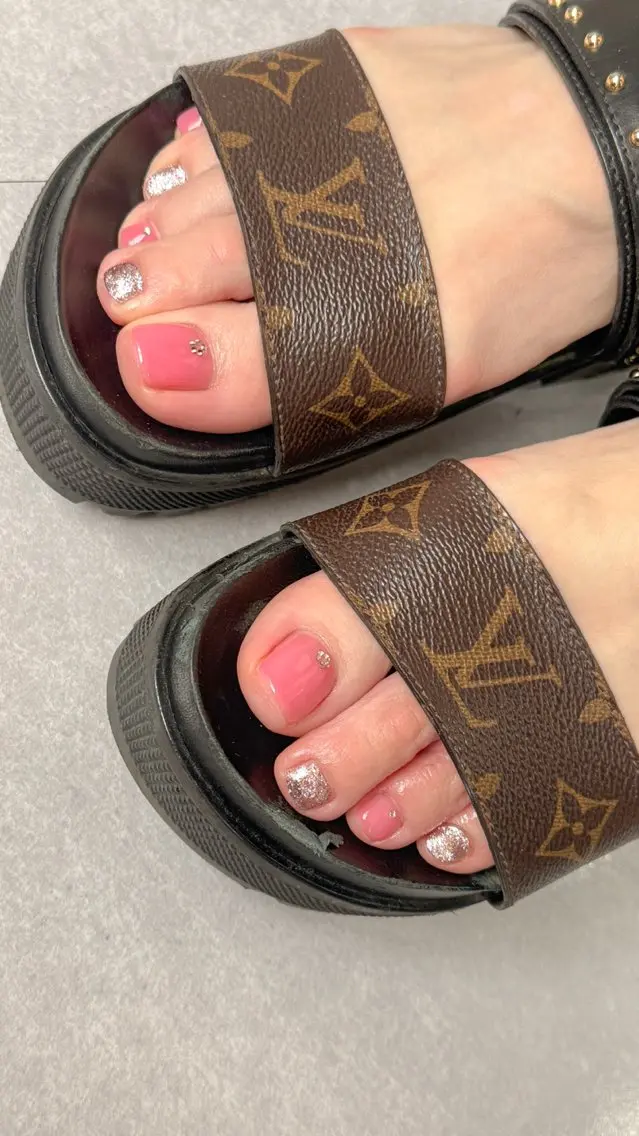 ネイル フットネイル emunail あやかのネイルデザイン