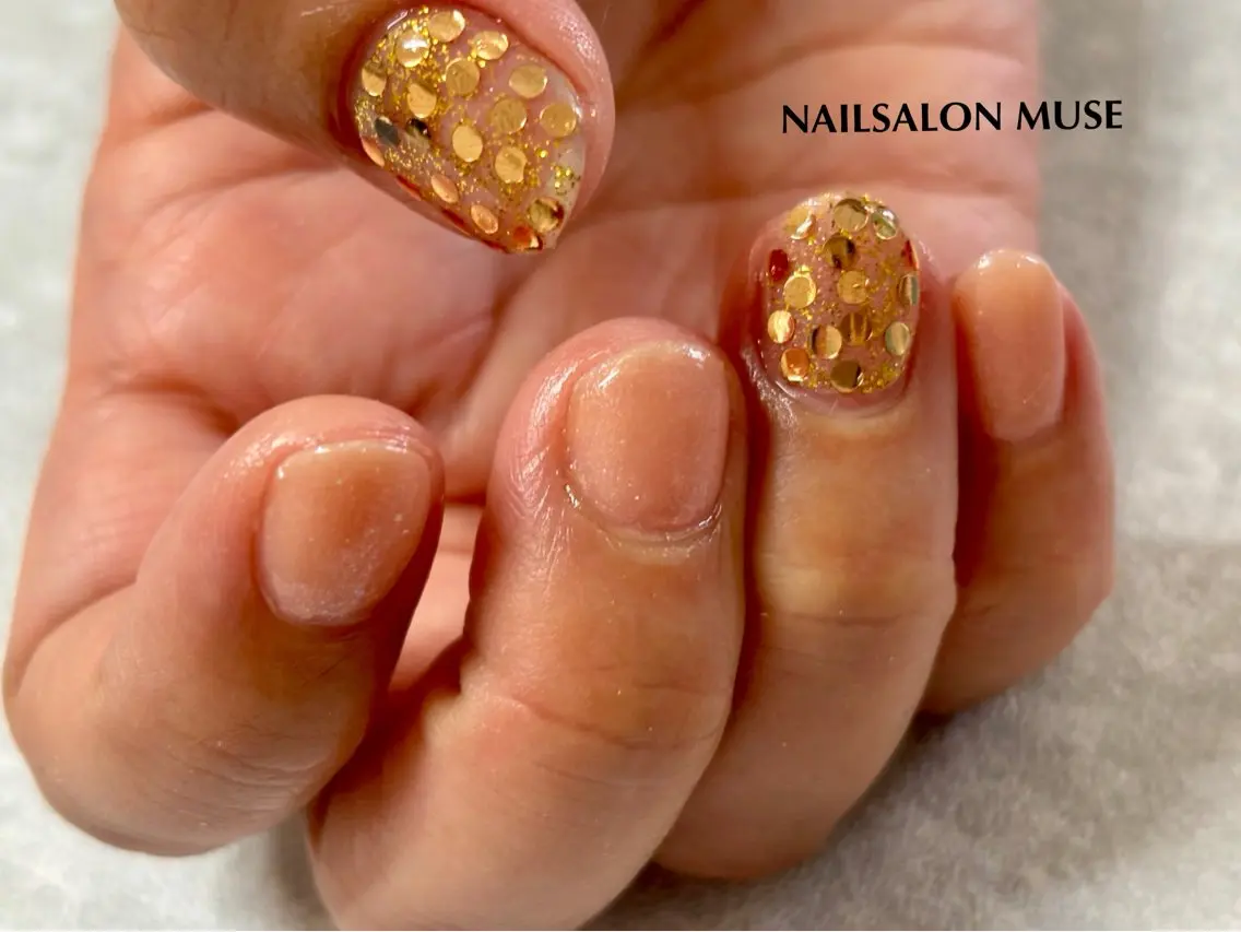 ネイル ホログラムネイル Nail Salon MUSE    Aiのネイルデザイン