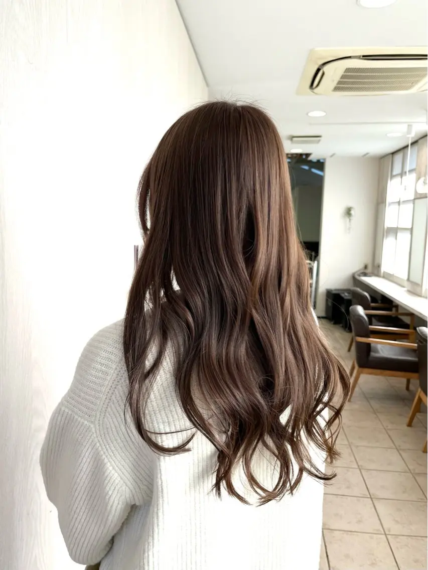 ダブルカラー　デザインカラー、パーソナルカラーに合った似合わせカラーのご提案もお任せ下さい！の写真