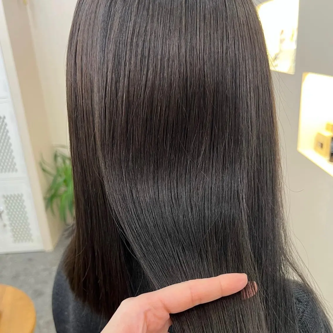 セミロング カラー トリートメント 透明感カラー/顔周り 臼井逸美のヘアスタイル