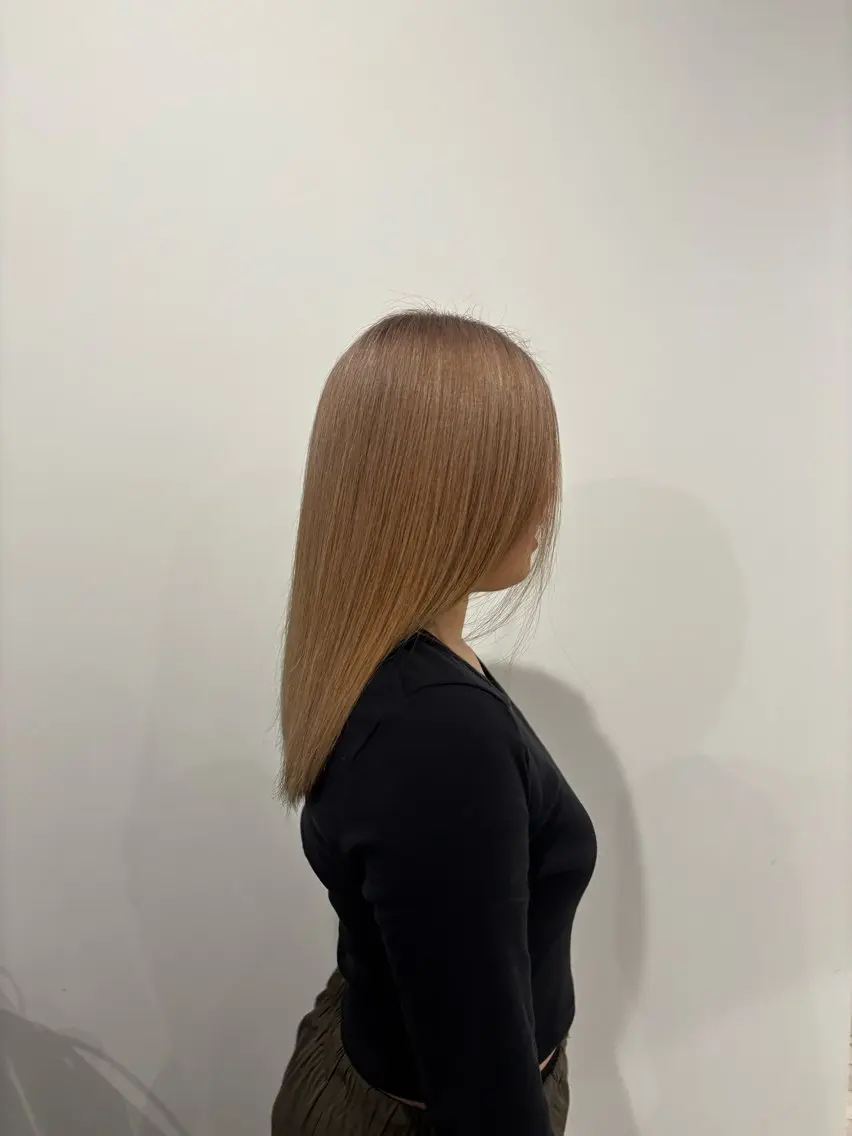 ミディアム カラー 熊取谷 茉那のヘアスタイル