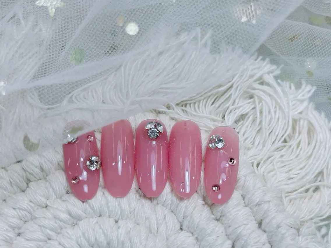 ネイル ハンドネイル 💅ネイル✨ プリンセスのネイルデザイン