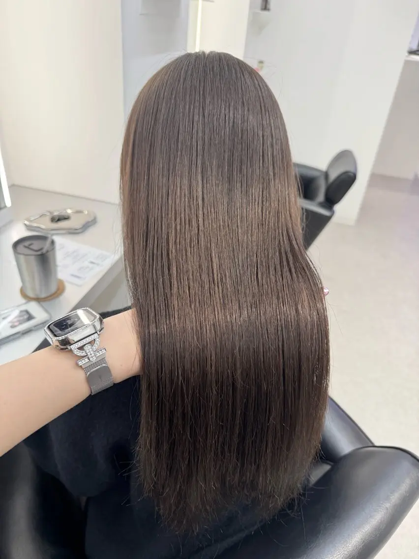 透明感・艶感カラー🫧+髪質改善トリートメント+カット✂︎（毛先・毛量調節のみ）の写真