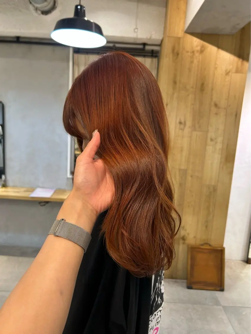 カラー lomalia moekaのヘアスタイル