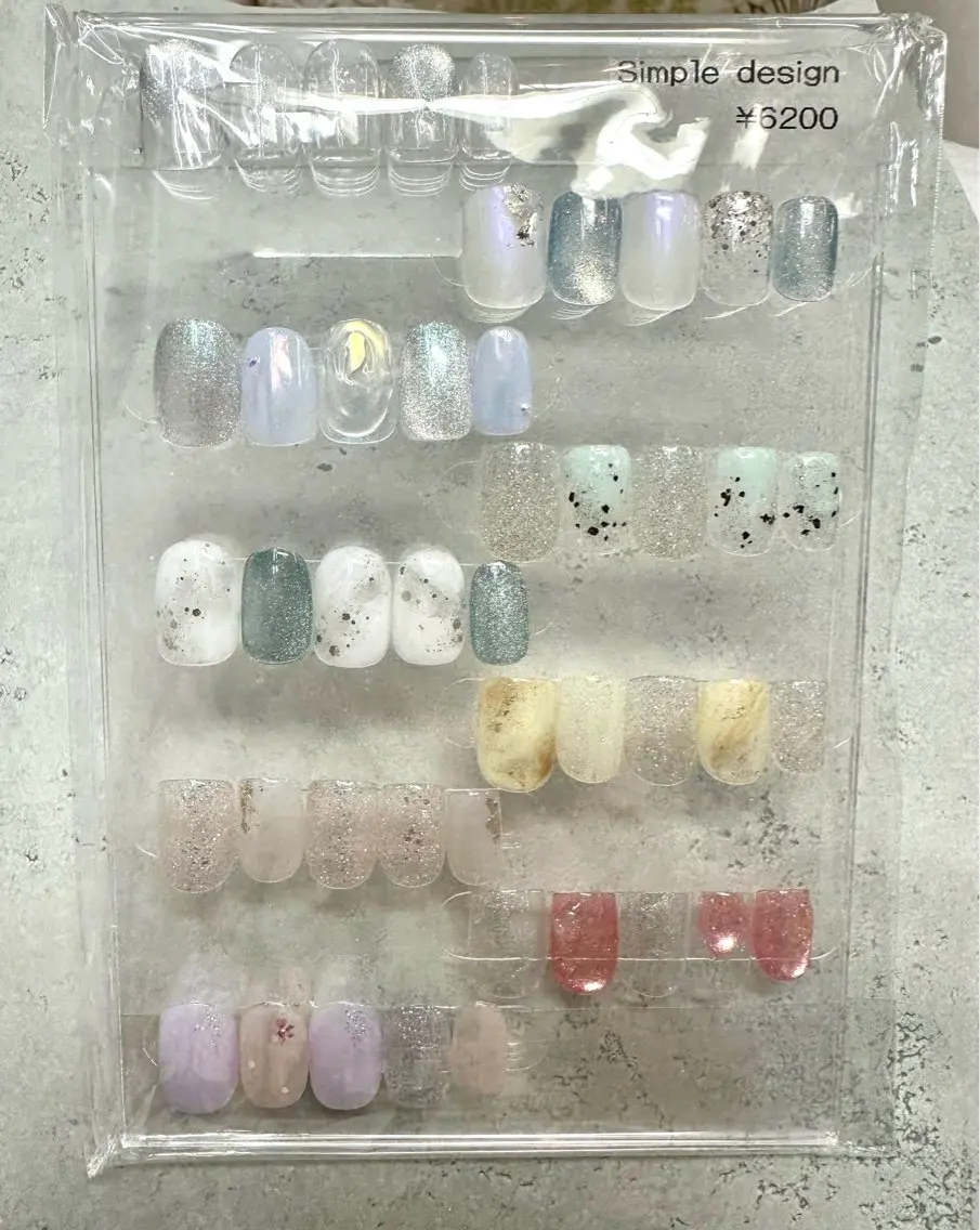 ネイル シンプルネイル 濱田 桃葉のネイルデザイン