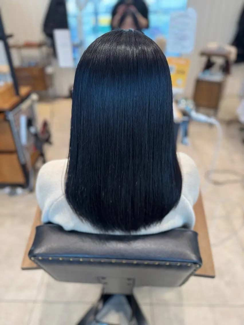 ロング カラー メンズストレート⭐️ 髪質改善カラー⭐️のヘアスタイル