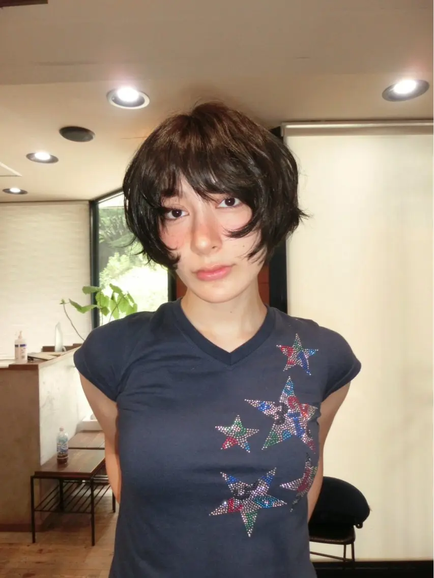 ショート aimi 渋谷原宿のヘアスタイル