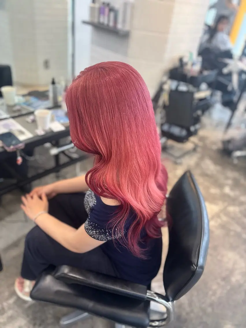 ロング カラー ブルーカラー デザインカラー ダブルカラー ラベンダーカラー エクステ ヘアカラー レイヤー sala 推しカラー職人🎀のヘアスタイル