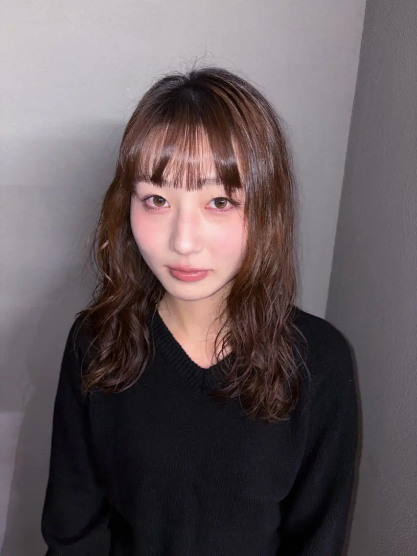 セミロング セミロングパーマ レイヤーカット カット パーマ 淀 小南津のヘアスタイル
