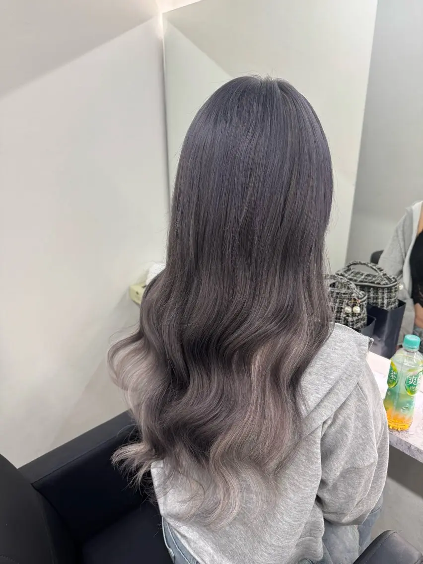 ロング ヘアカラー 田中 翔覇のヘアスタイル