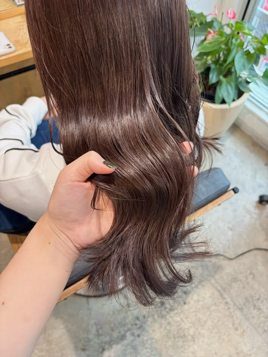 ロング カラー ベージュカラー 透明感カラー💎前髪 顔まわり/小由葵のヘアスタイル