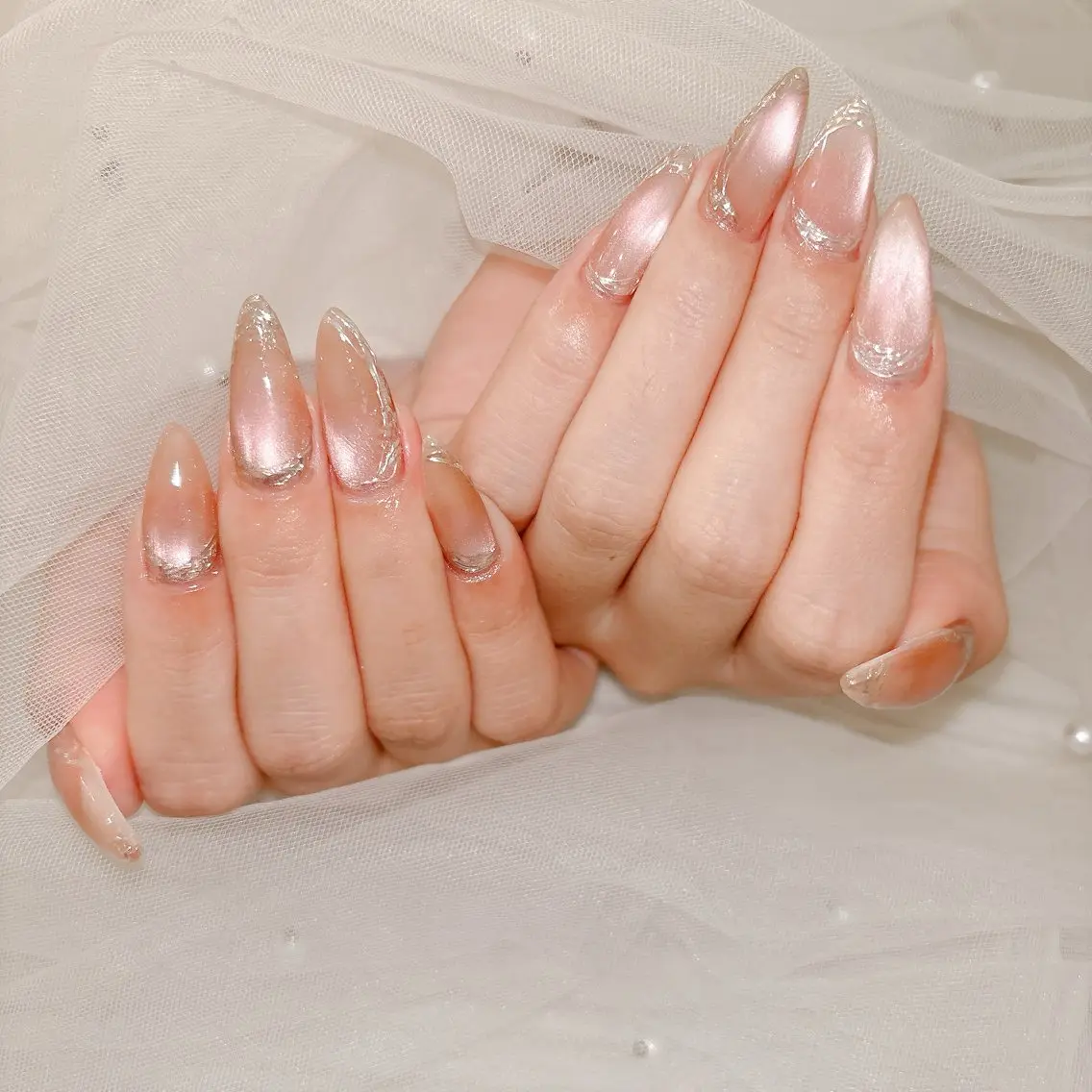 ネイル マグネットネイル ミラーネイル ワンホンネイル ハンドネイル 中野駅徒歩5分💅 ラクロレのネイルデザイン