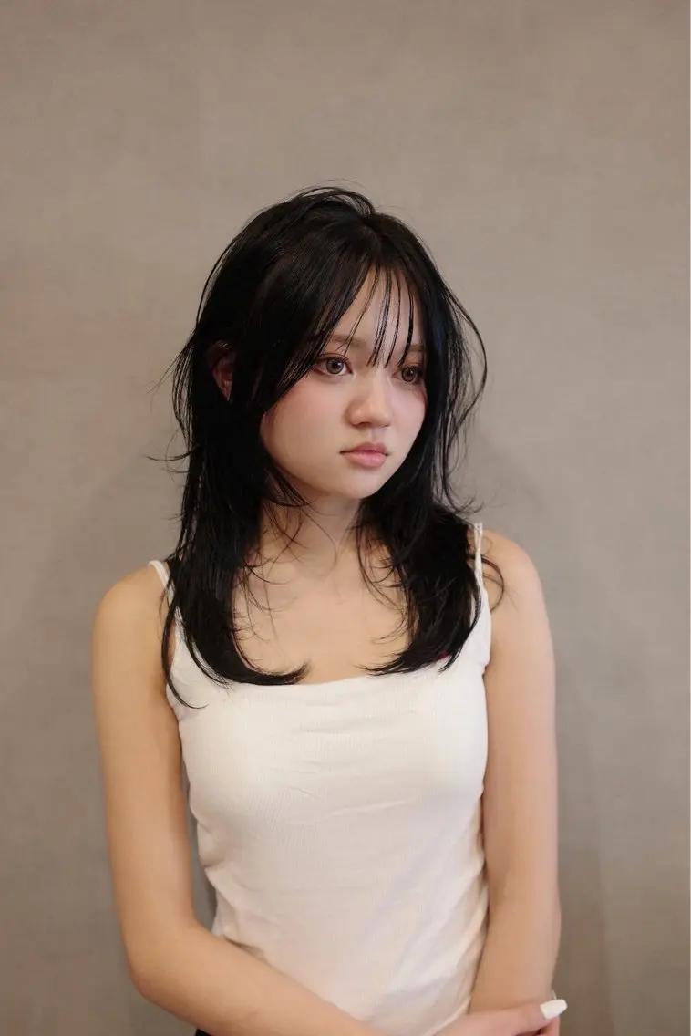 セミロング 愛花/久屋大通/ 切りっぱなしボブのヘアスタイル