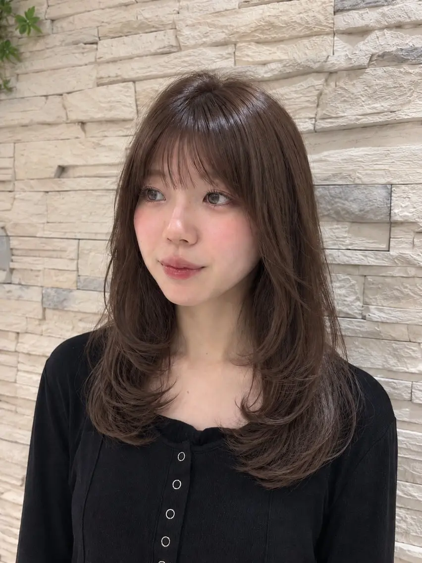 セミロング 野口 梨紗のヘアスタイル