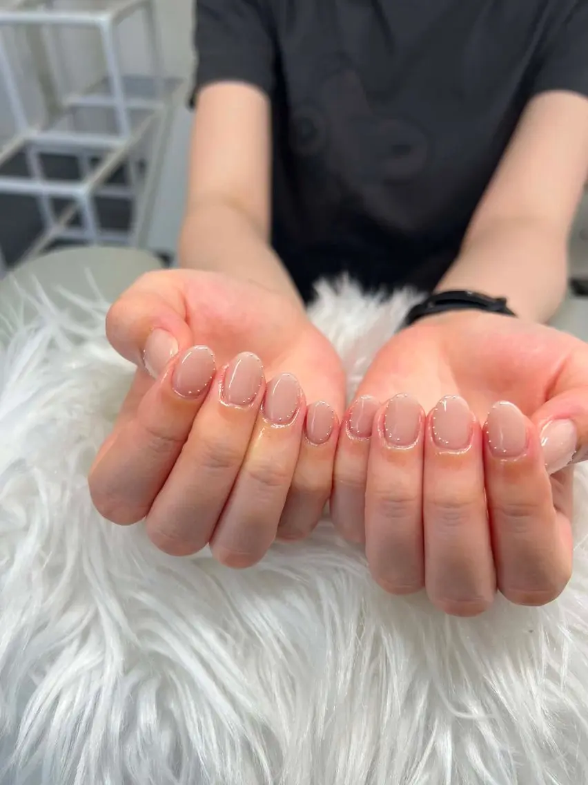 ネイル ワンカラーネイル ハンドネイル Lee_nail の スタップのネイルデザイン
