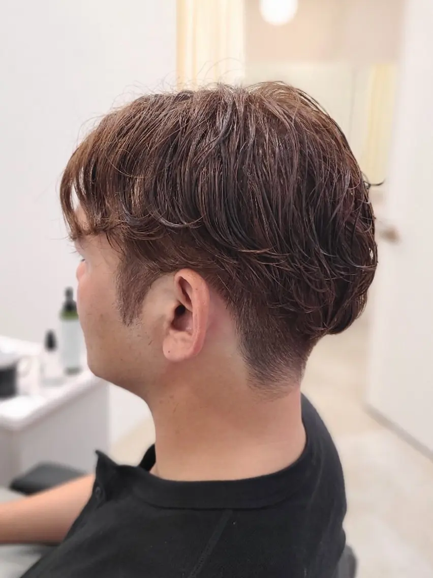 ショート パーマ メンズ メンズパーマ ニュアンスパーマ カット パーマ 桐島 令奈のヘアスタイル