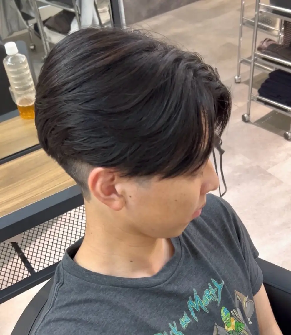 メンズ センターパート ツーブロック 刈り上げ EXCIA 西北メンズサロン✂️のヘアスタイル