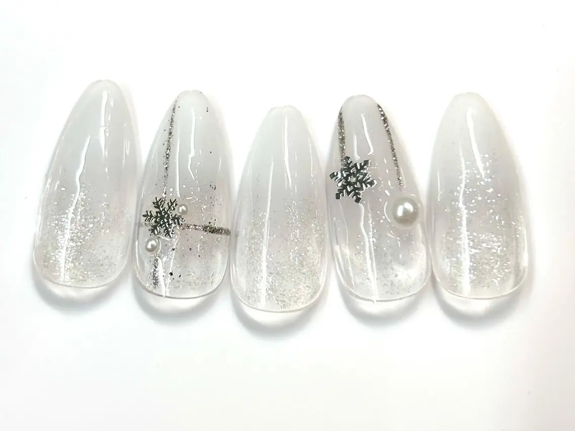 ネイル ハンドネイル Nailsalon Graciasのネイルデザイン