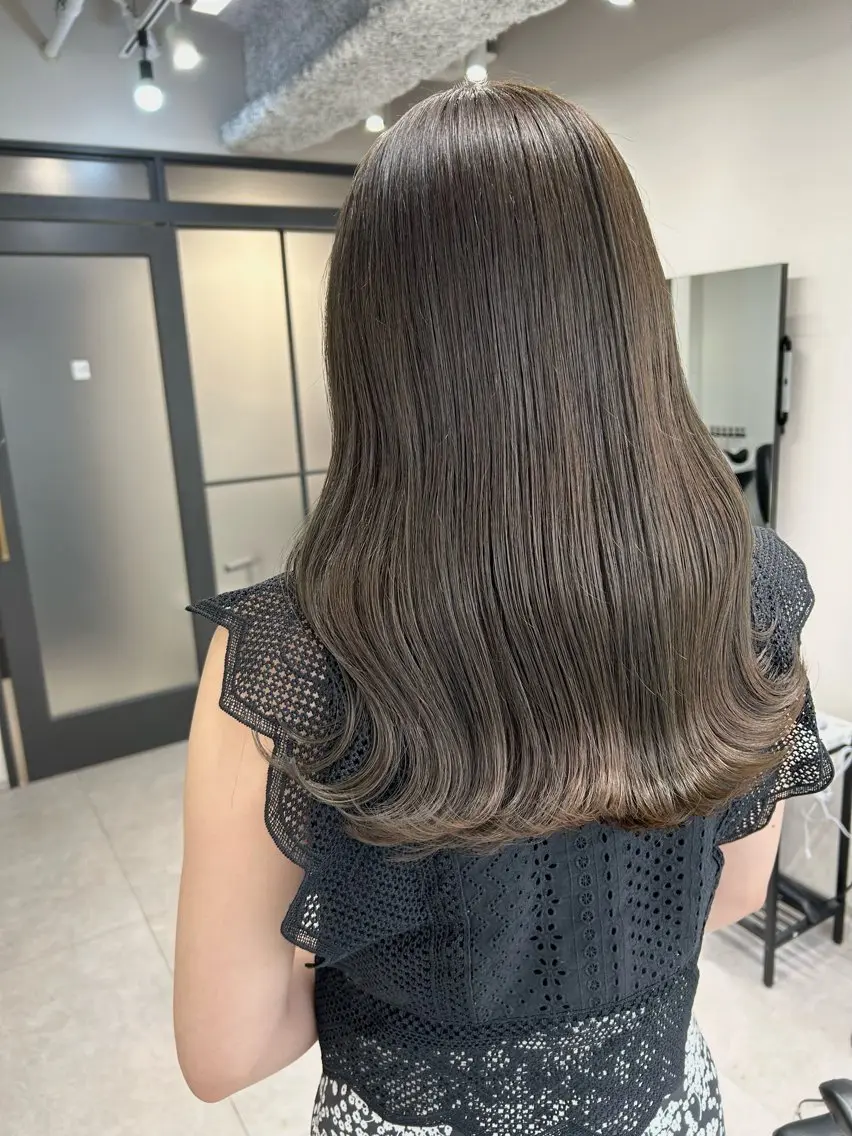 ロング カラー カット ヘアカラー トリートメント 髪質改善will hairdesignのヘアスタイル