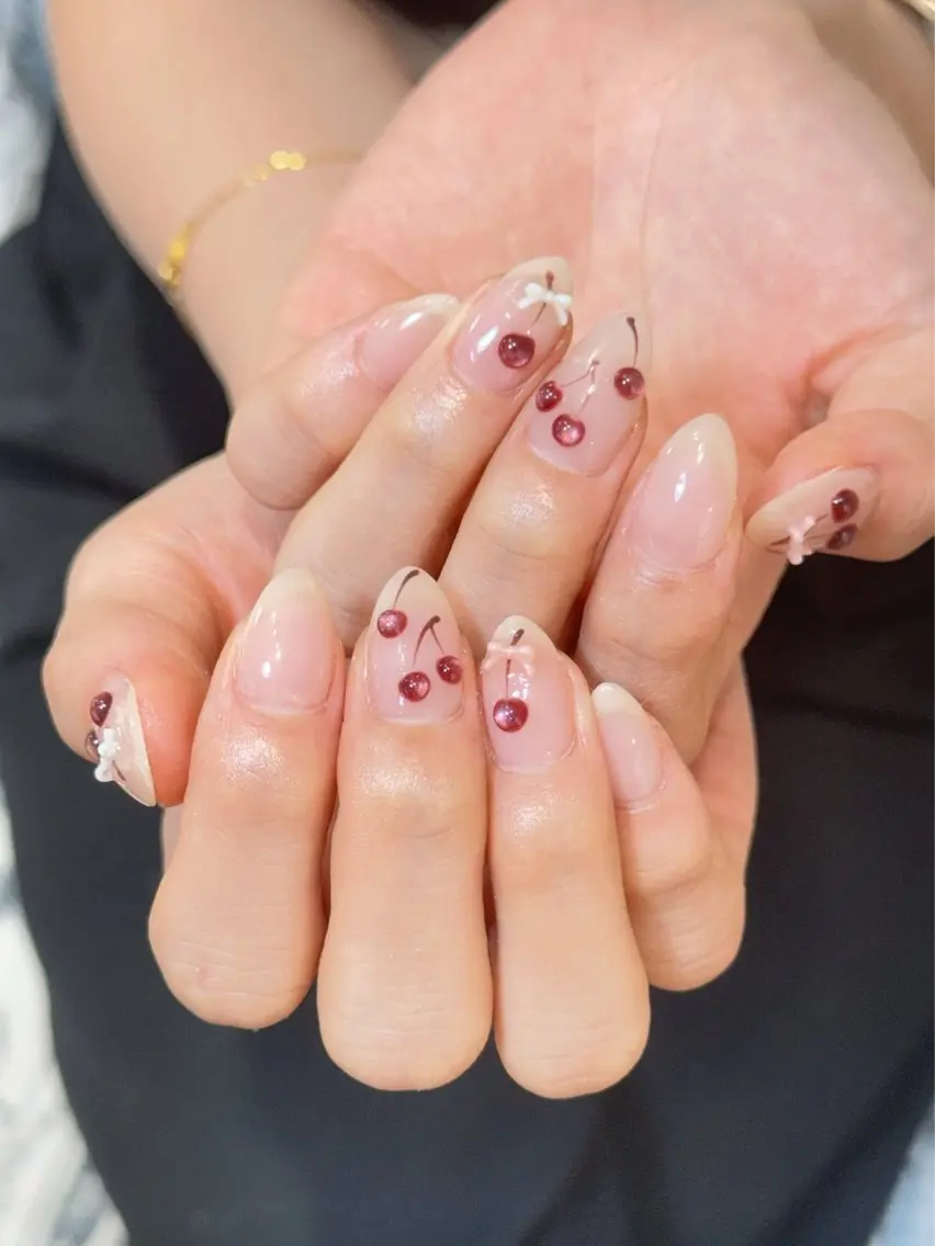 ネイル ハンドネイル ハンドケア 🦋Yumi Nail🦋Momoのネイルデザイン