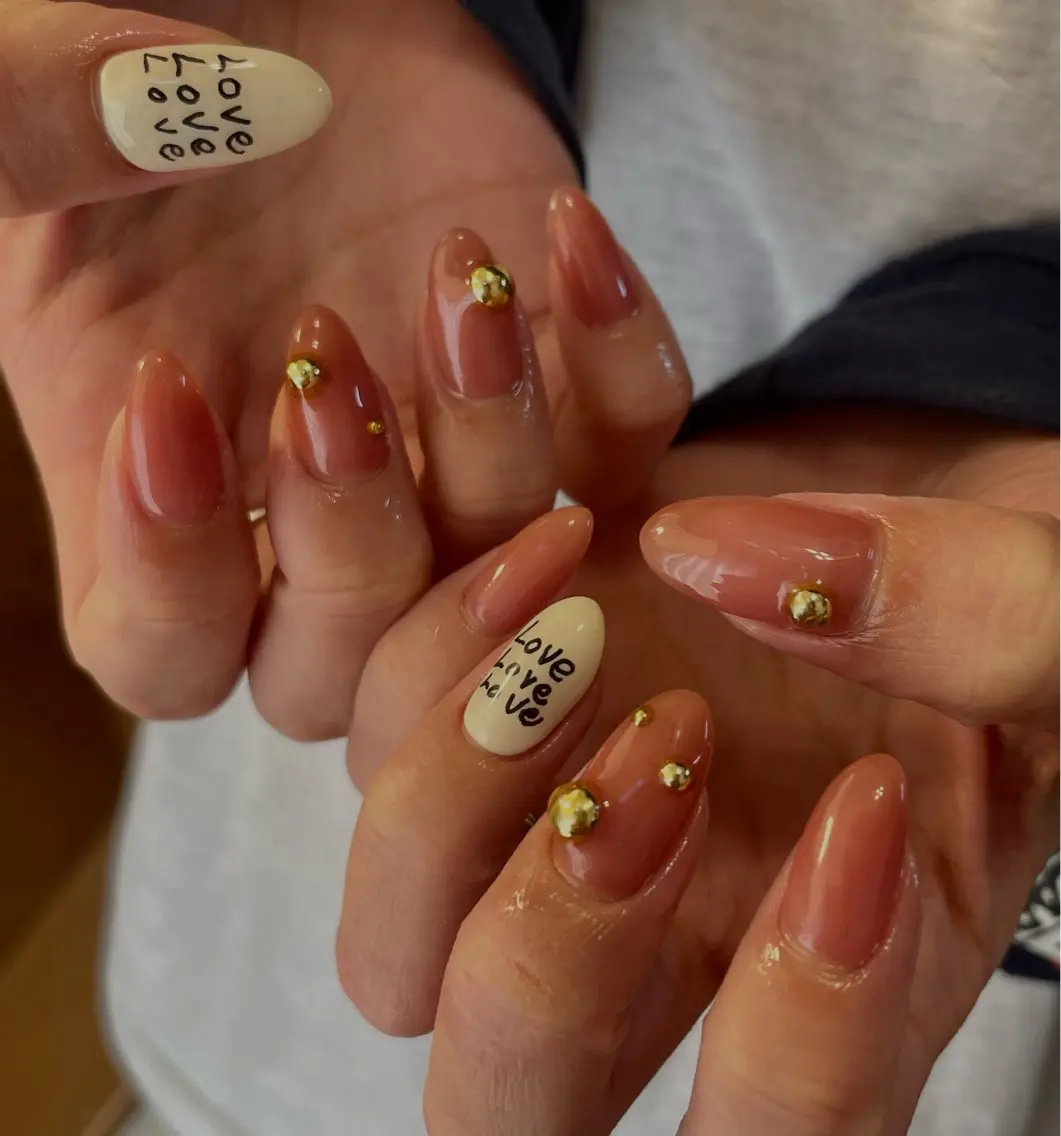 ネイル ハンドネイル ネイリスト Nanaのネイルデザイン