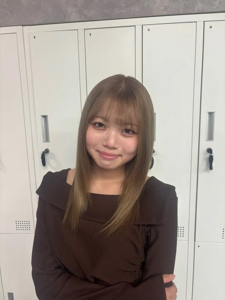 セミロング カラー ヘアカラー Riko🐰💗／ モテ艶髪《本厚木》のヘアスタイル