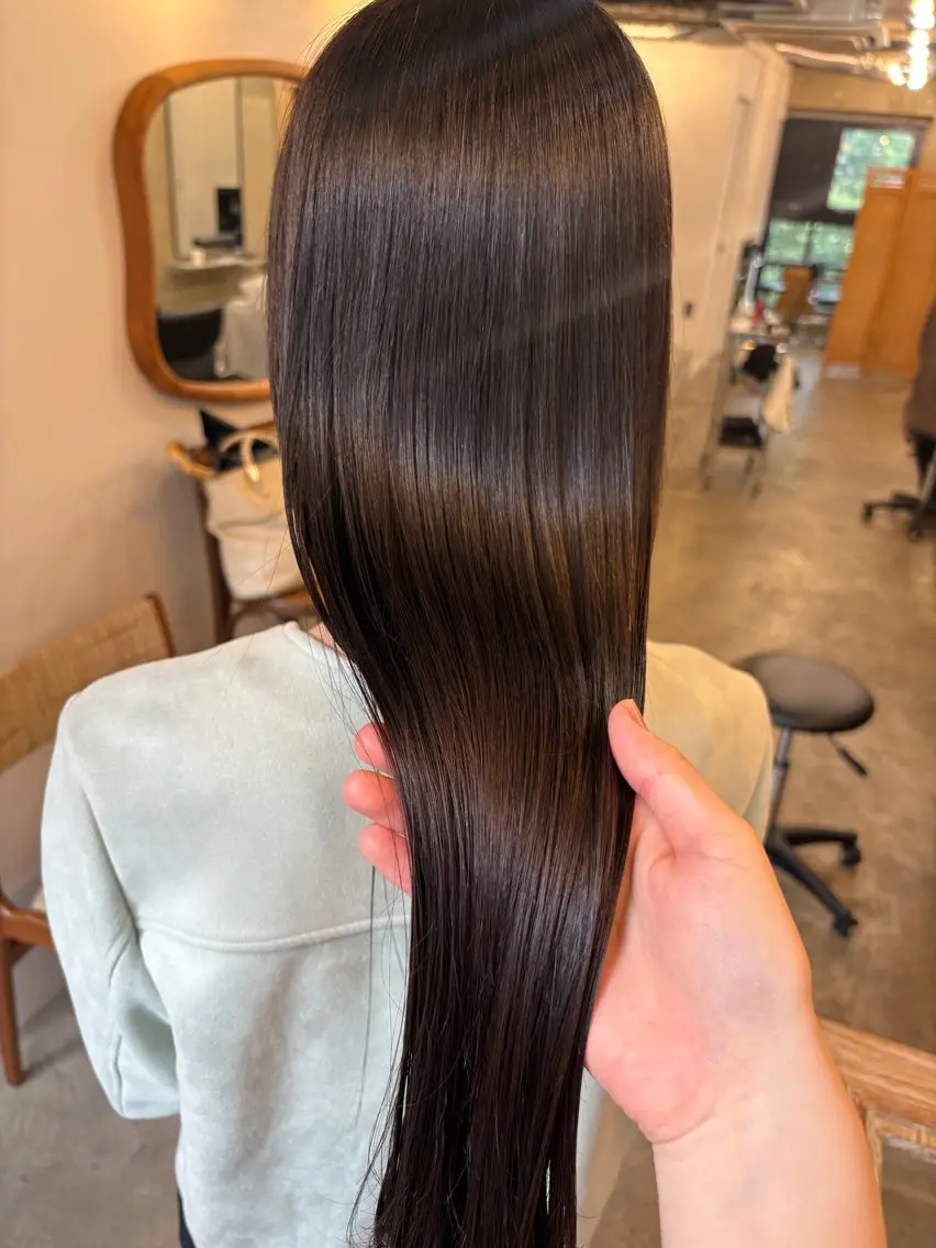 ミディアム 縮毛矯正 柳瀬 和香奈のヘアスタイル