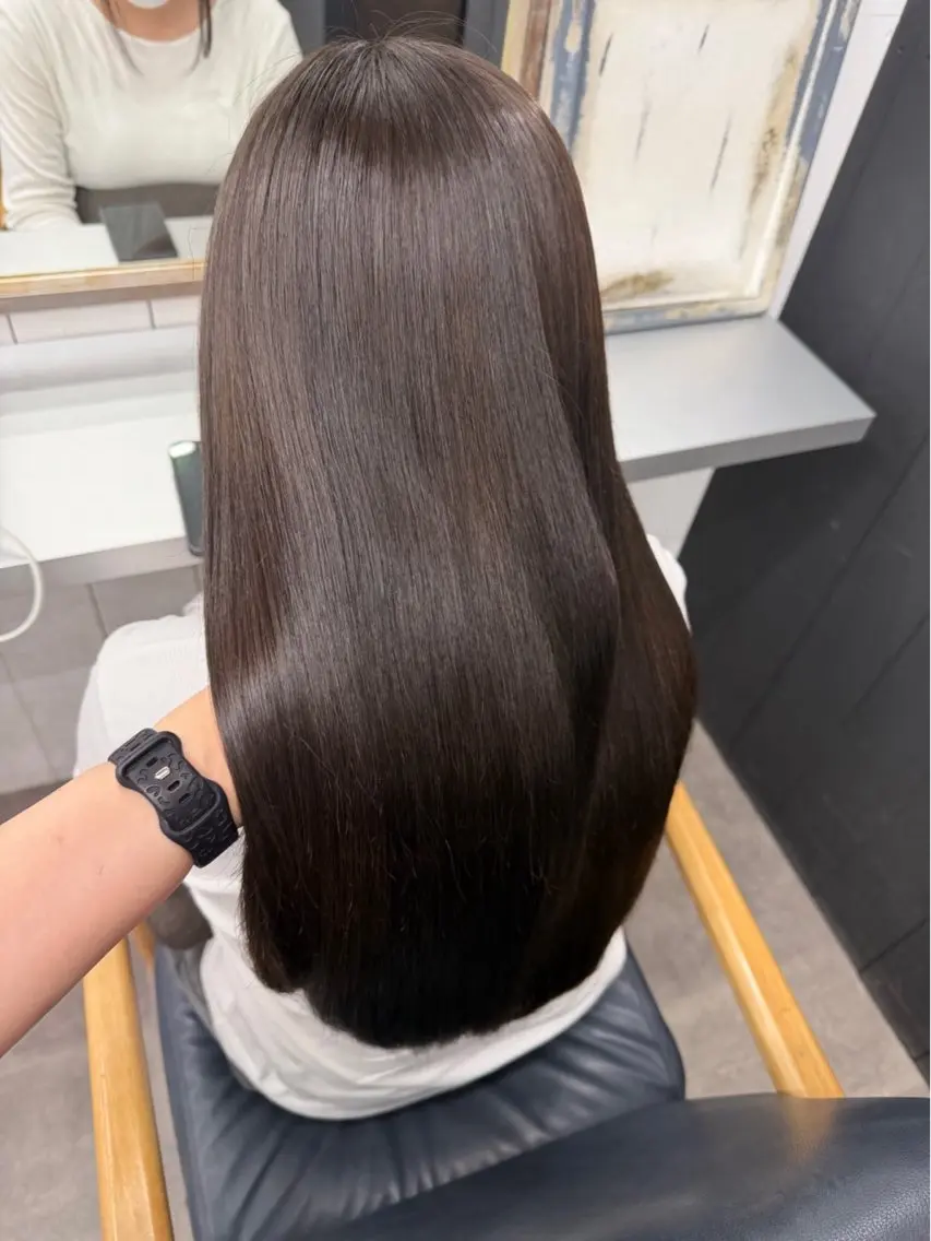ロング ヘアカラー 永野 瑛大のヘアスタイル