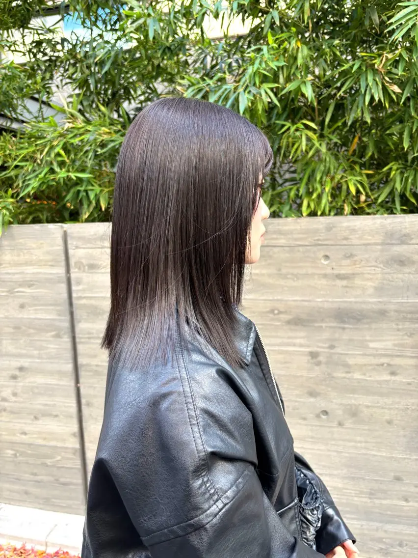 セミロング カラー ブルーカラー ブルージュ 透明感カラー 髪質改善 トリートメント カット HIYOSHI　✂︎ 艶髪職人のヘアスタイル