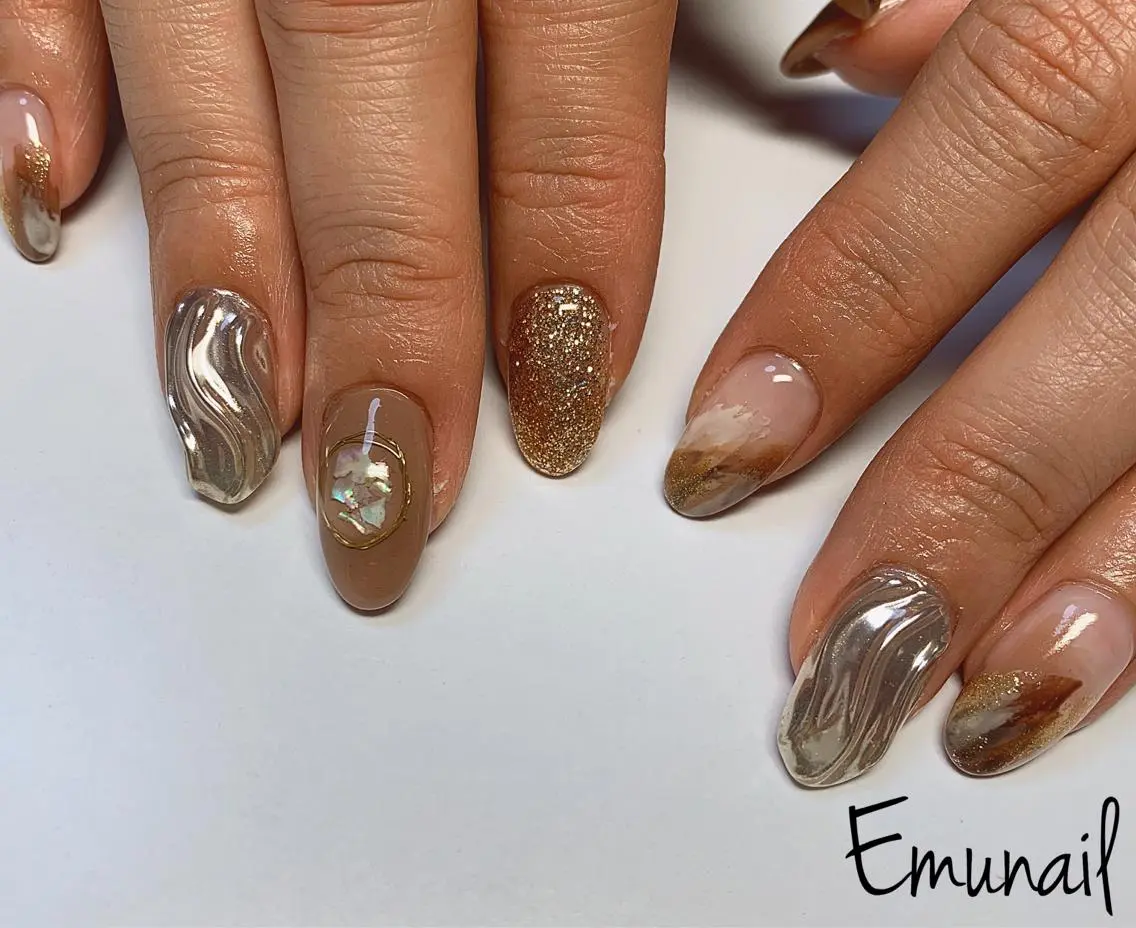 ネイル ミラーネイル ハンドネイル Emu Nailのネイルデザイン