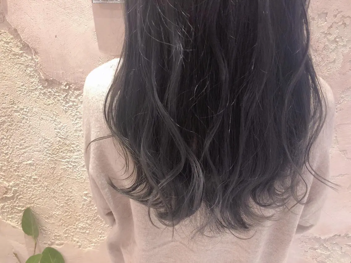 ミディアム カット ヘアカラー トリートメント 代表山口ひな 髪質改善のプロのヘアスタイル