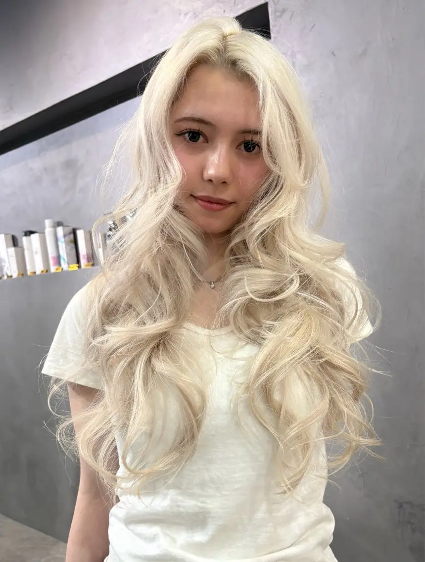 ロング カラー ヘアアレンジ ヘアカラー 🌈【🎀ヘアデザイ ナー🎀】✨ノン✨のヘアスタイル