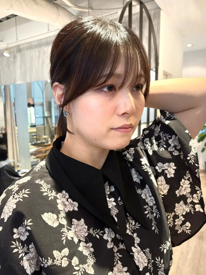 セミロング カット ヘアカラー トリートメント 西田  美侑/ 前髪・顔周りカットのヘアスタイル