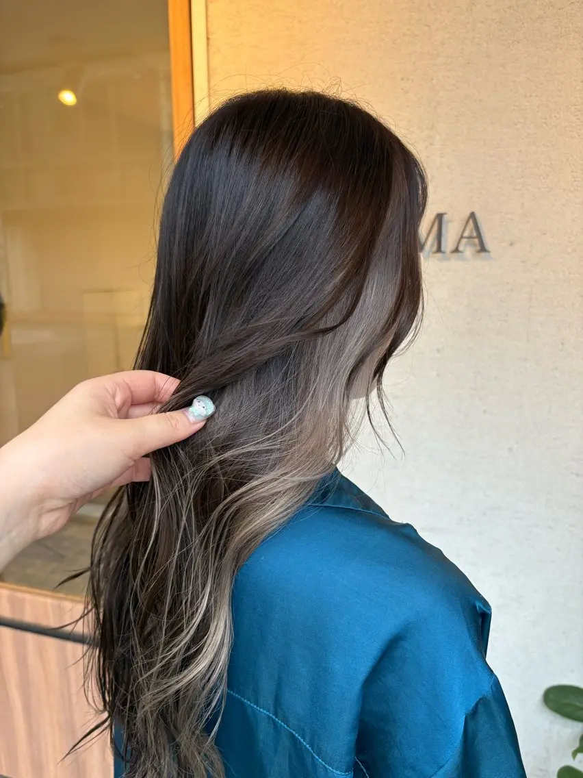 カラー 🫧すずき ももか🫧のヘアスタイル