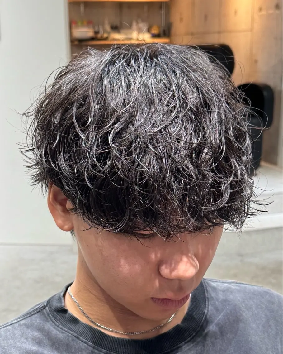 ミディアム パーマ メンズ ミディアムパーマ メンズパーマ 高林 稜のヘアスタイル