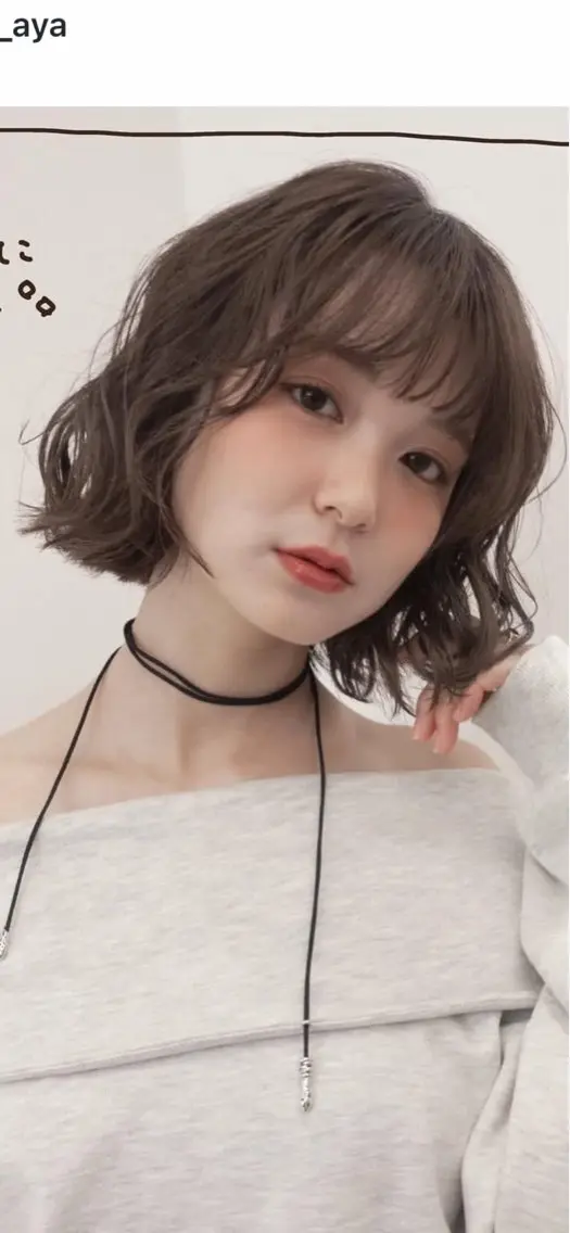 ショート 韓国風レイヤーカラー ライムのヘアスタイル