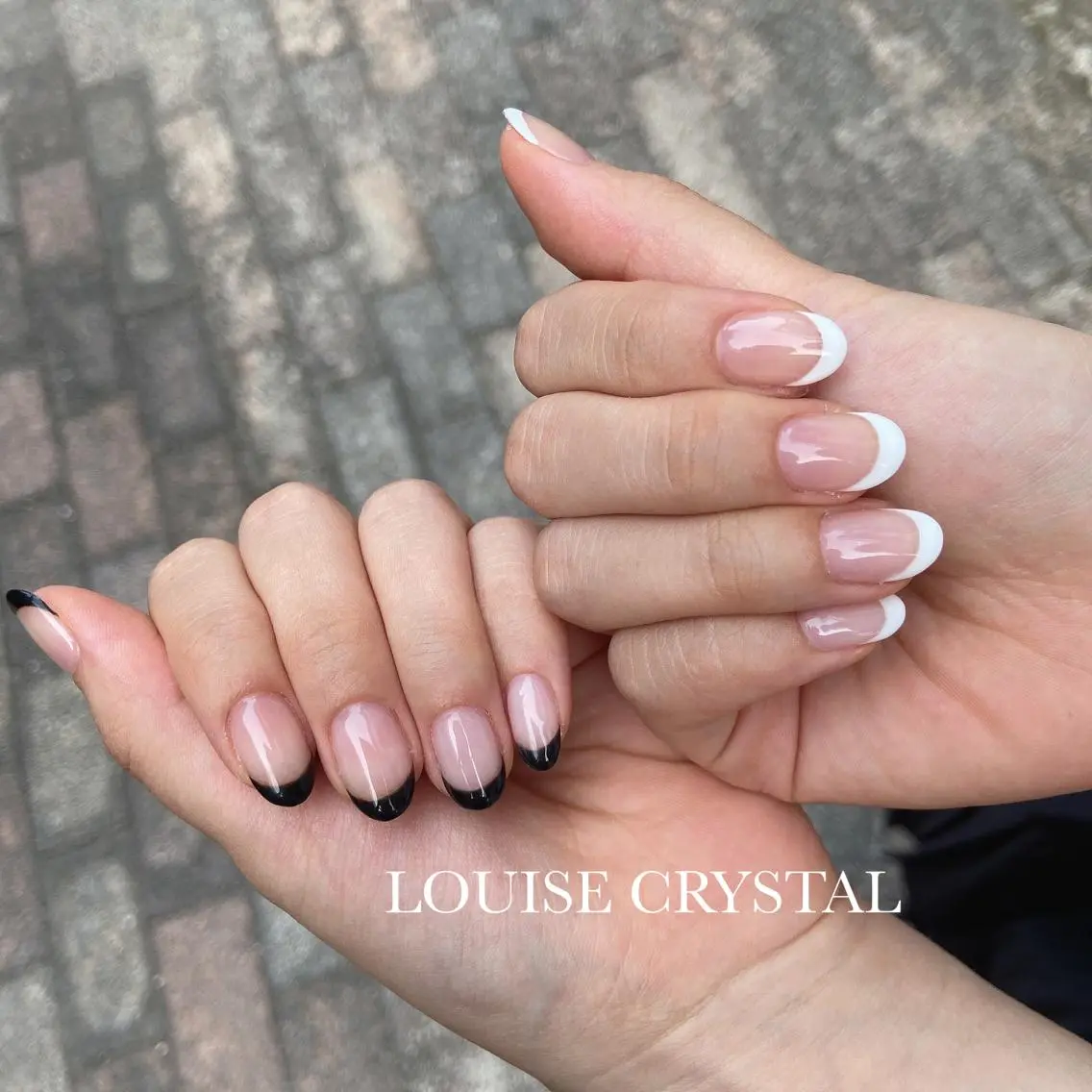 ネイル フレンチネイル ハンドネイル LOUISE CRYSTALのネイルデザイン