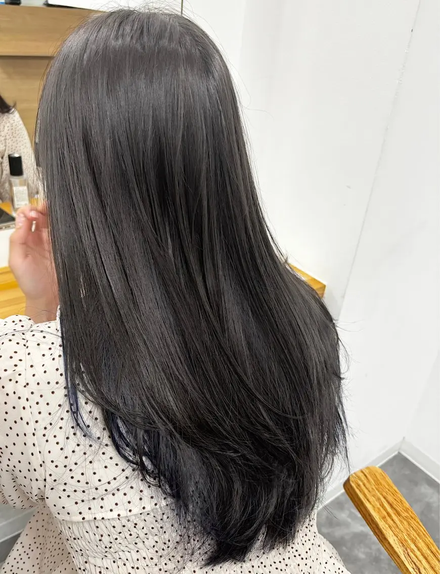 ロング カラー カット ヘアカラー トリートメント Lino by hoNuaのヘアスタイル