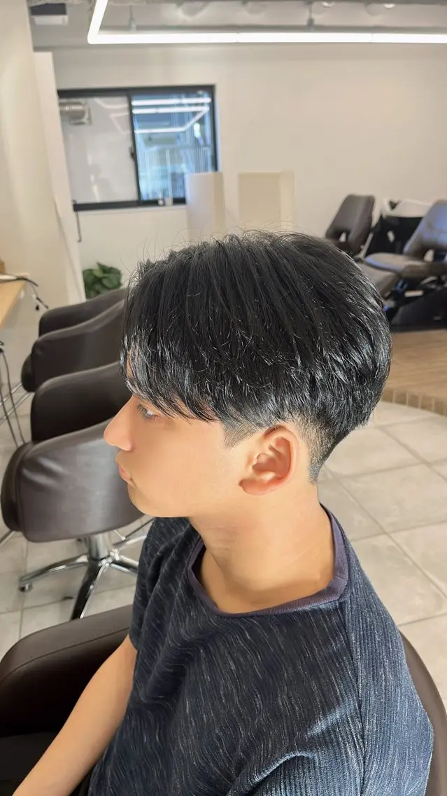 ショート カラー メンズ 🏆メンズヘア特化 🥇代表りんぺーのヘアスタイル