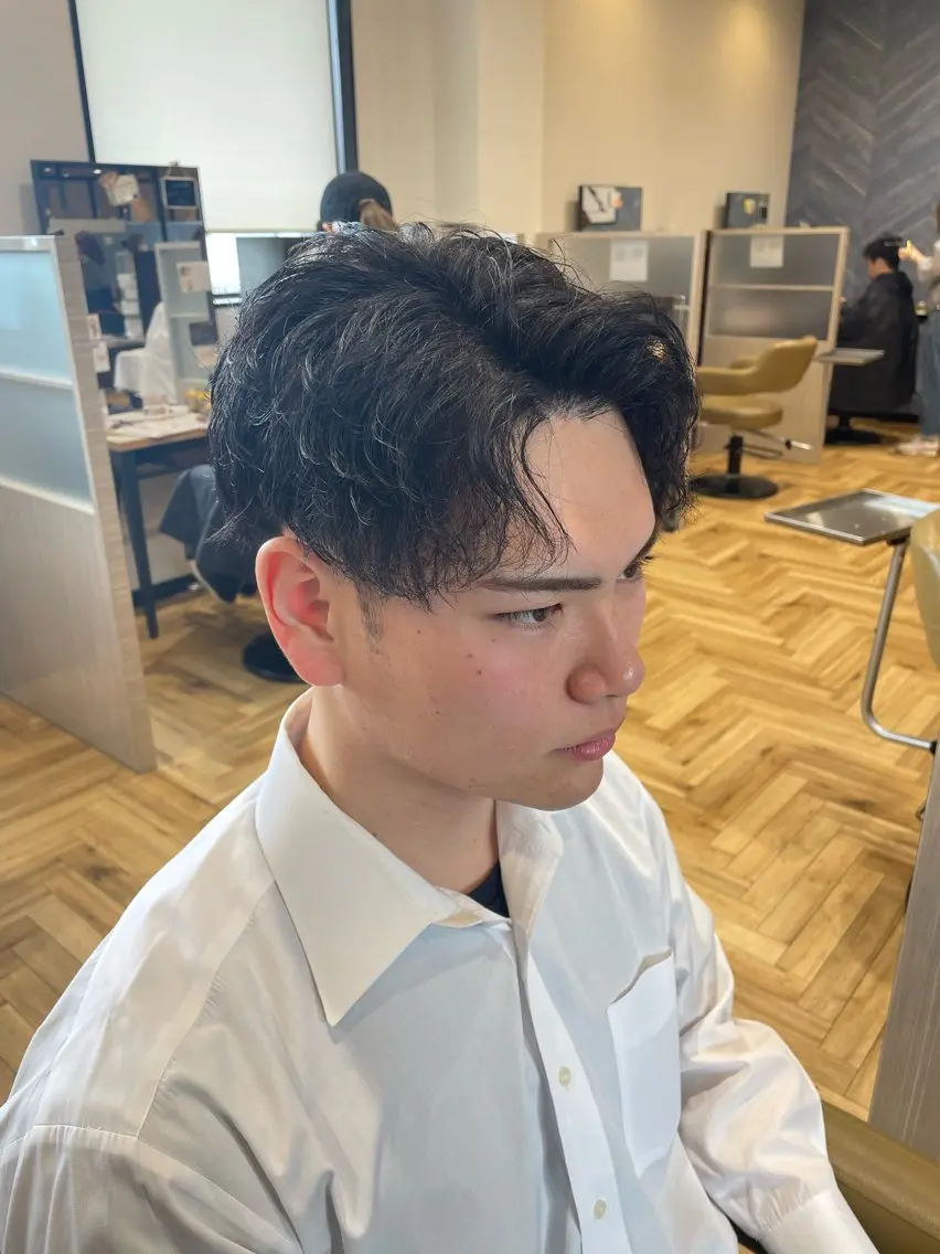 ショート 小島 陽成のヘアスタイル