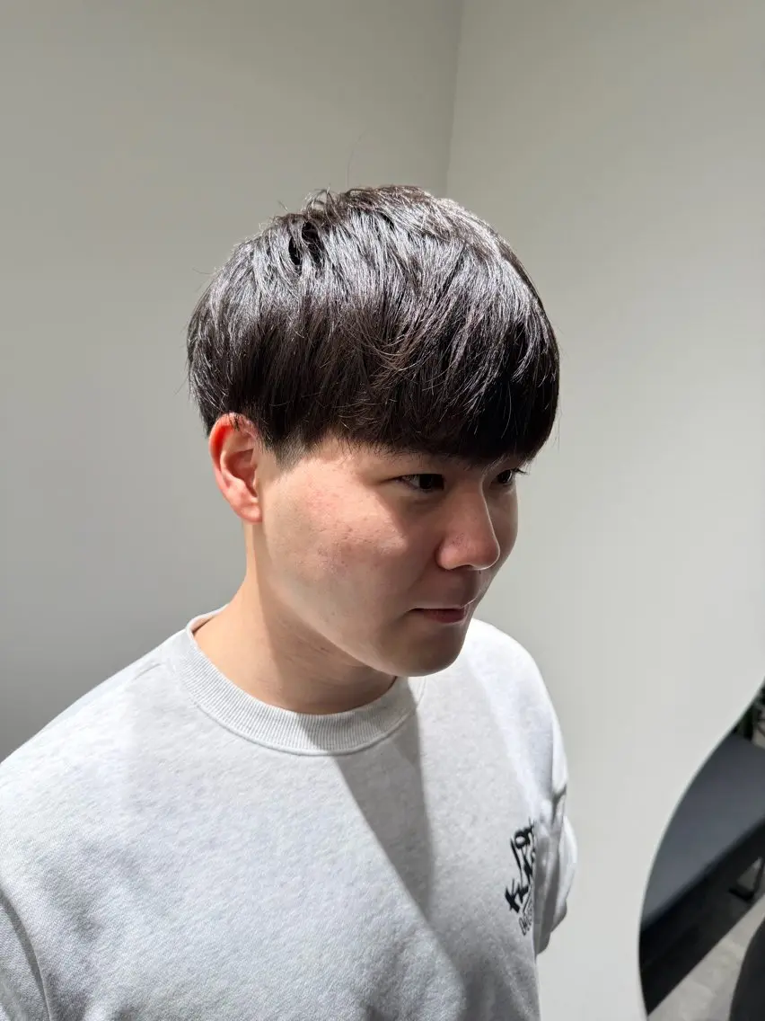 ショート メンズ カット 池田 勇児のヘアスタイル