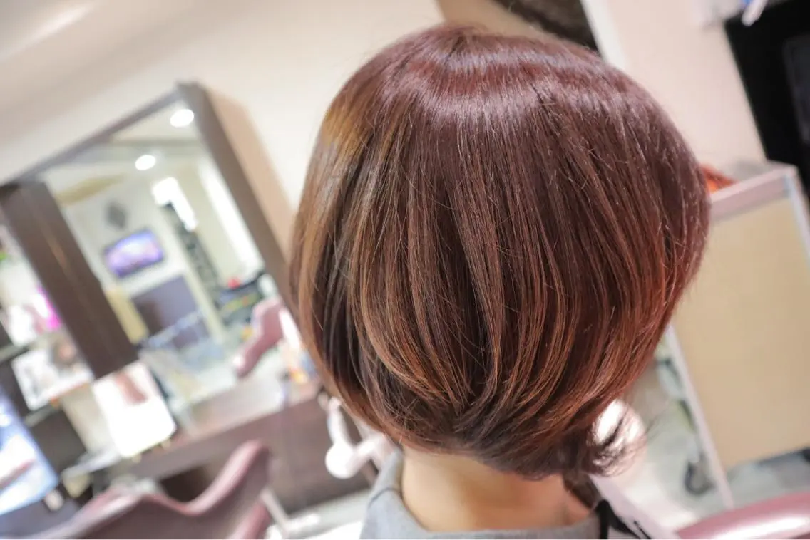 ミディアム 【南草津】髪質改善 ヘナカラー＆縮毛矯正のヘアスタイル