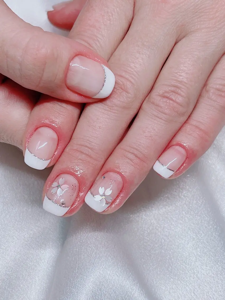 ネイル Cutil. Nail🌈のネイルデザイン