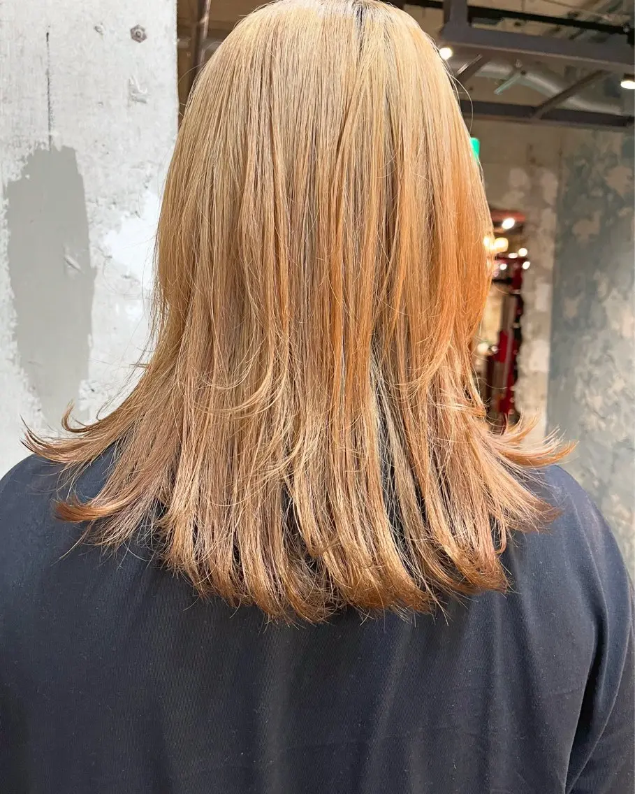 ミディアム カラー 高橋 まこのヘアスタイル