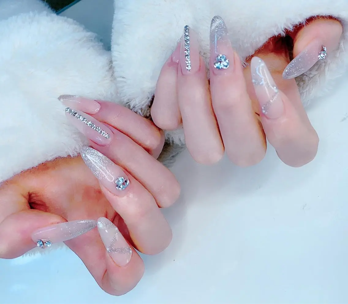 ネイル ハンドネイル R salonのネイルデザイン